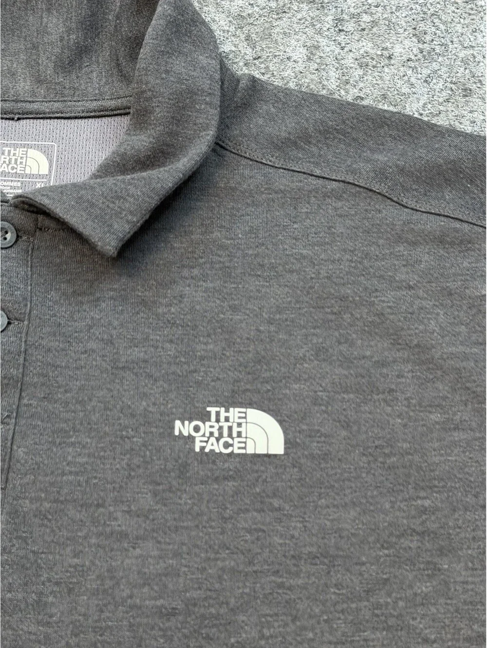 The North Face FlashDry Men’s XL Gray Short Sleeve Performance Polo Shirt